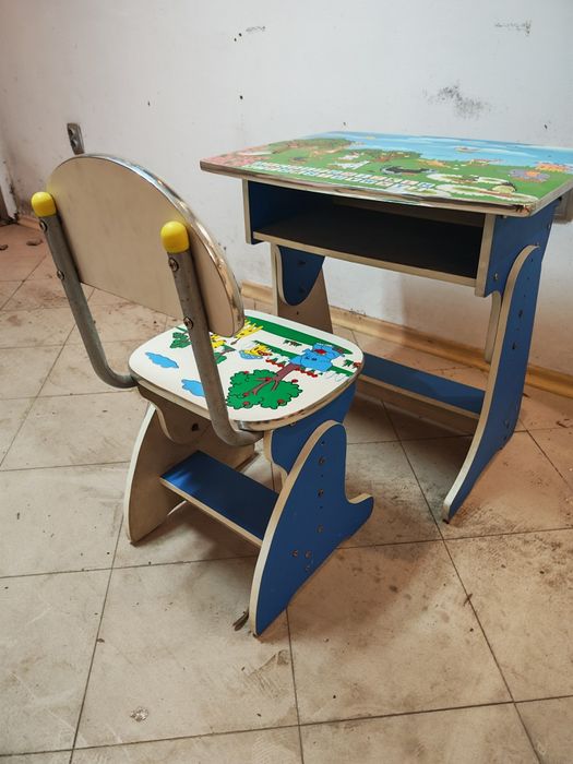 Детско бюро 4-9 години, регулируемо