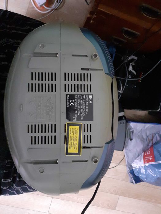 radiocasetofon cu CD combina LG