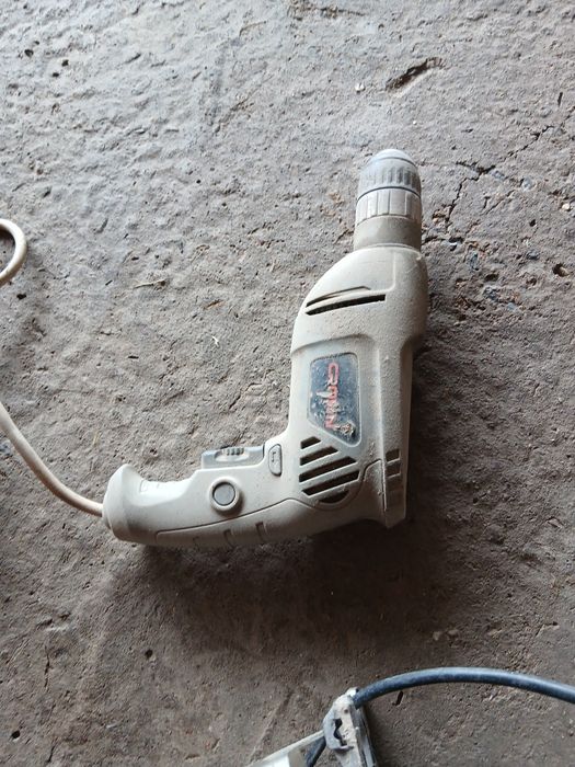 Продам электро инструменты