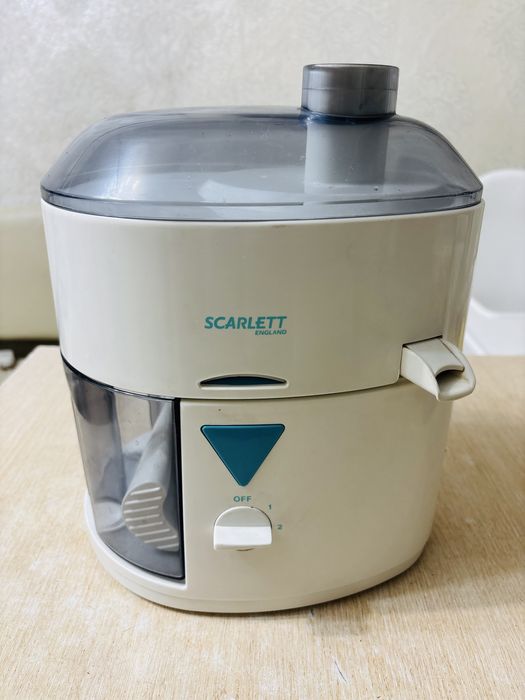 Соковыжималка SCARLETT