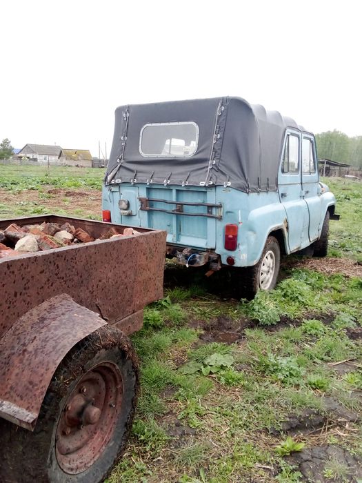 Продам УАЗик 469