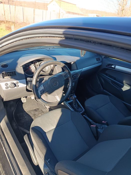 Opel Astra h gtc