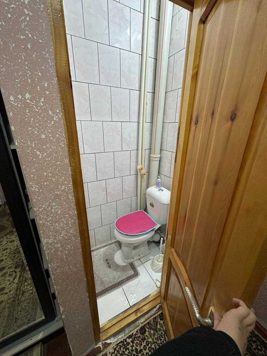 Арзон нархда 2 хонали квартира 3 каватда сотилади 6 микрн