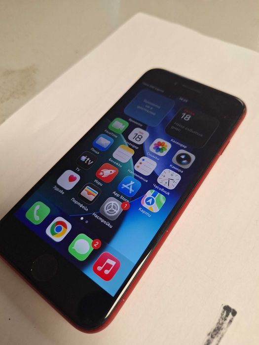 Телефон Iphone SE