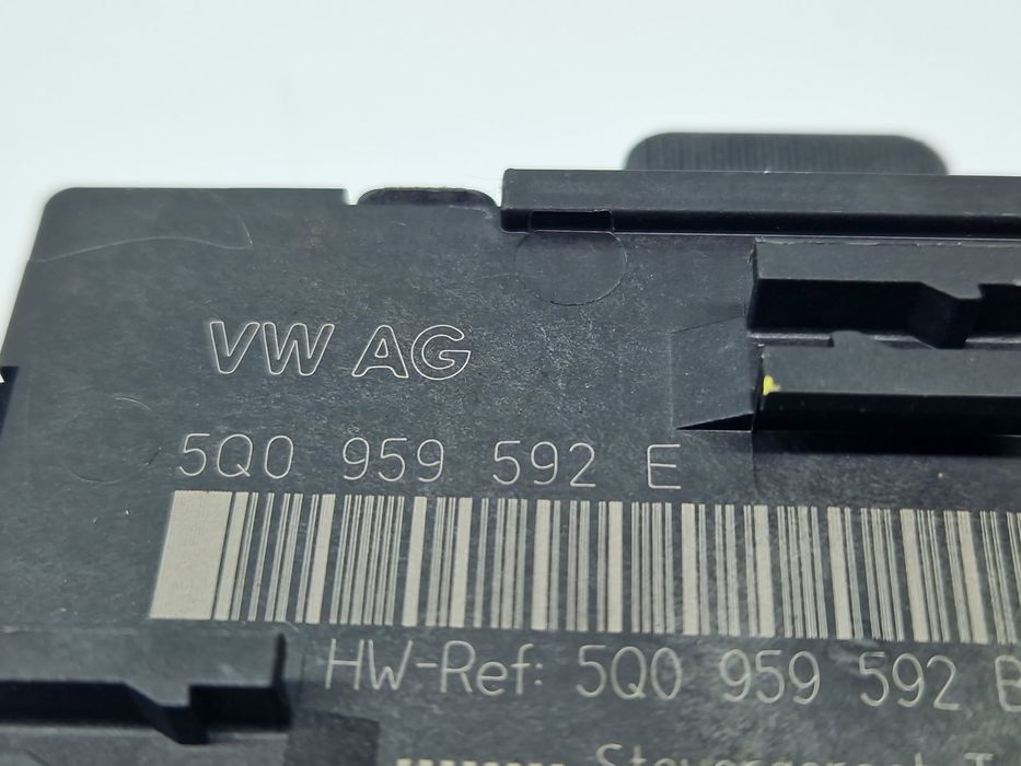 Modul confort Volkswagen Passat B8 Variant (3G5) [Fabr 2015-prezent]