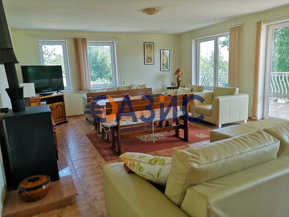 Продава се Къща в с. Горица, Област Бургас - 180 кв.м за 488 €/кв.м - Снимка #1