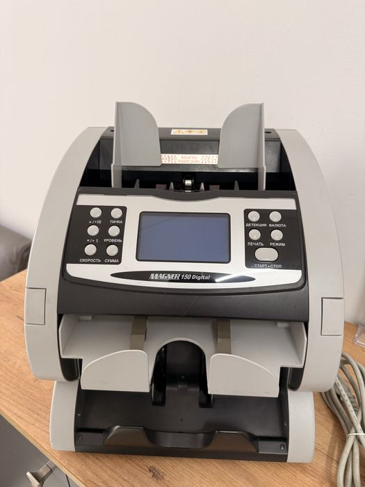 Счетчик банкнот Magner 150 Digital