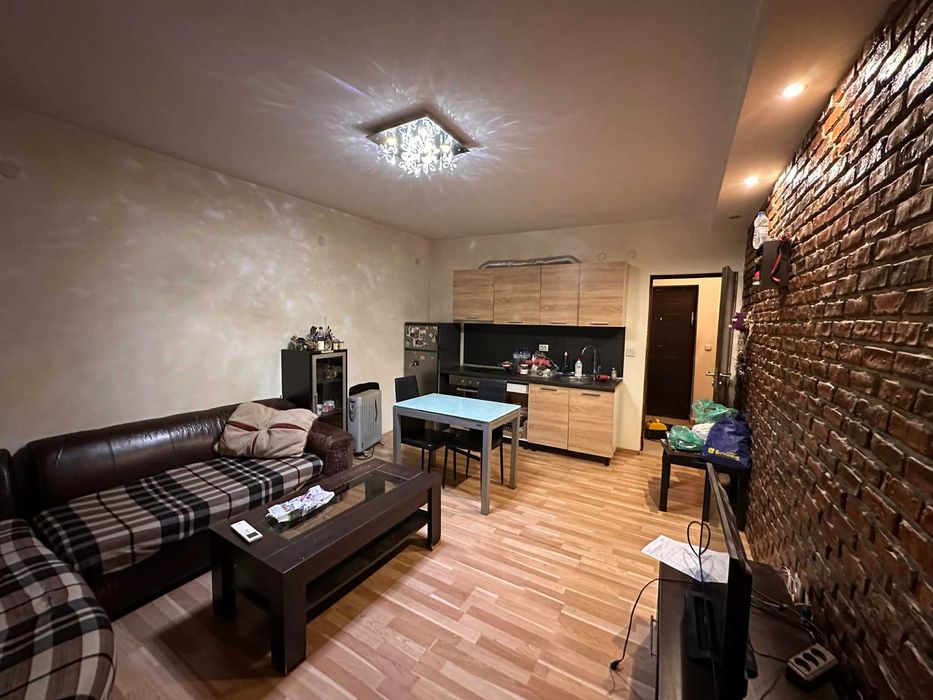 Дава се под наем Двустаен апартамент в София, Надежда 1 - 54 кв.м за 562 € - Снимка #3