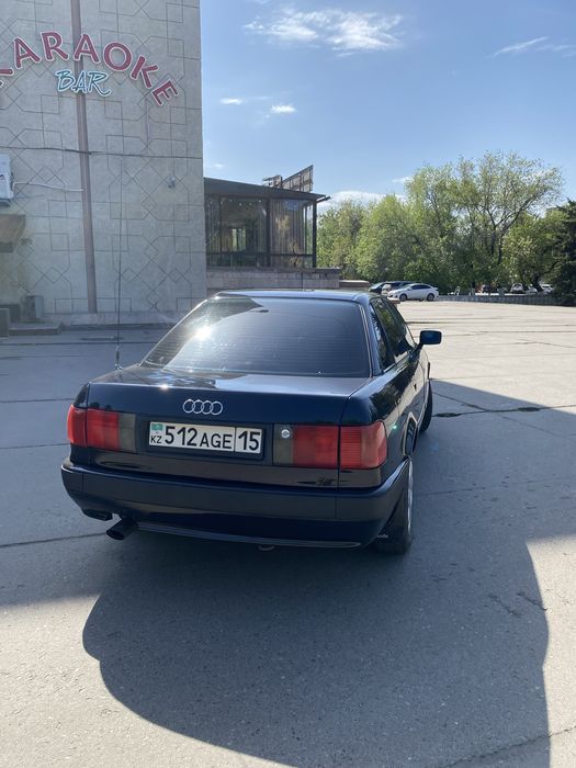 Продам. Ауди 80 б4 2 литра моно!