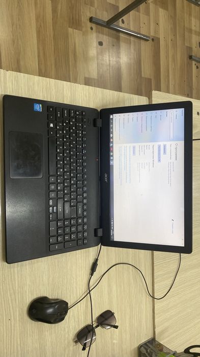 Acer noutbook yaxshi holatda