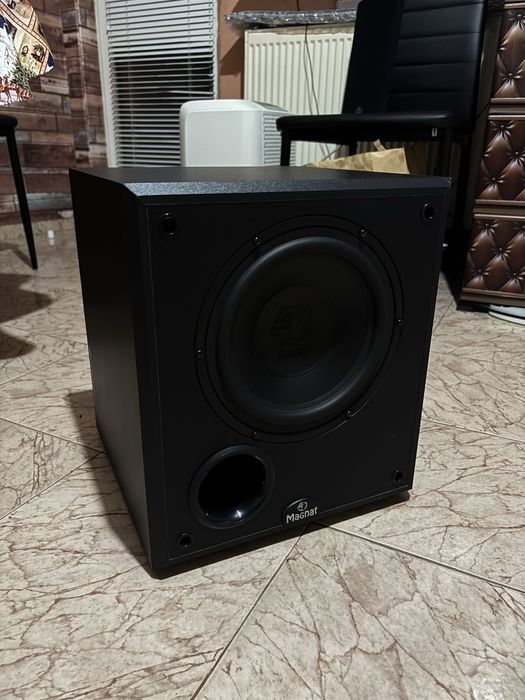 Здравейте, продавам този активен субуфер!