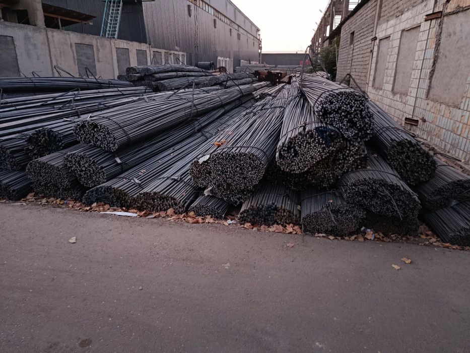 Armatura Bekabot 8 DAN 32 razmerlari bor