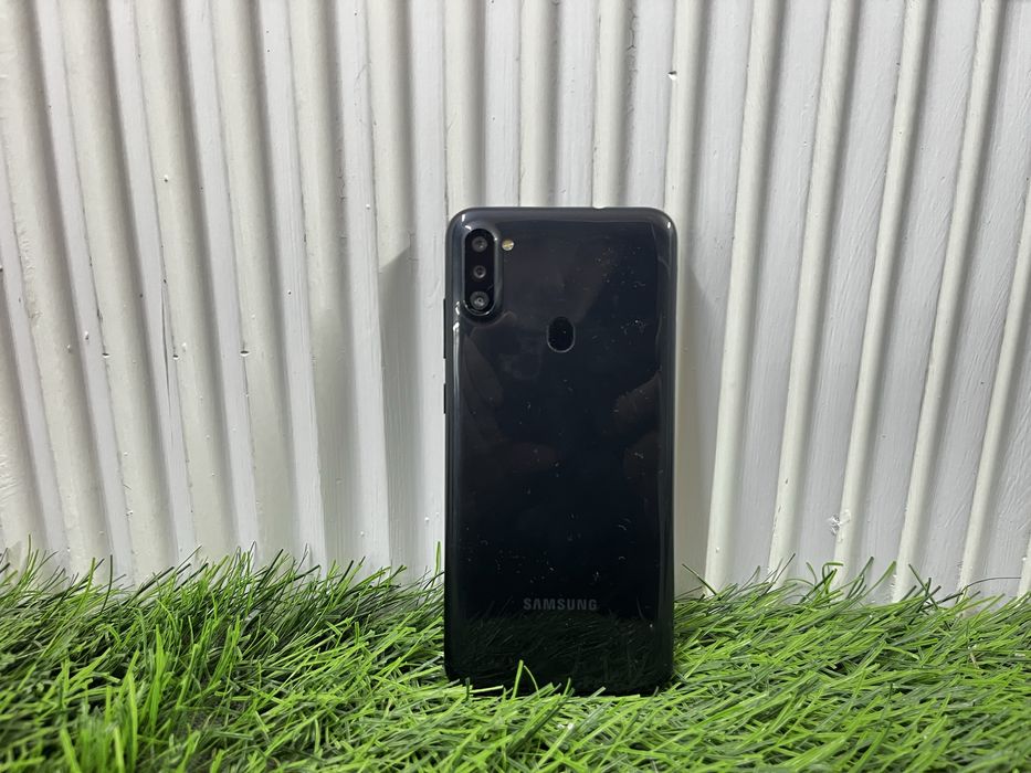телефон Samsung A11 32 gb