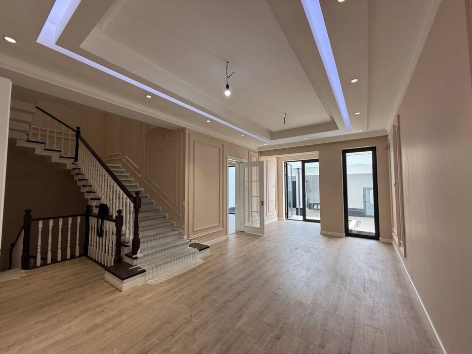 Хай Тэк стилидеги 3 қаватли енги хонадон