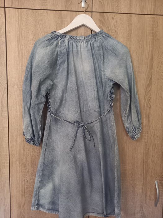 Дънкова рокля от тънък деним