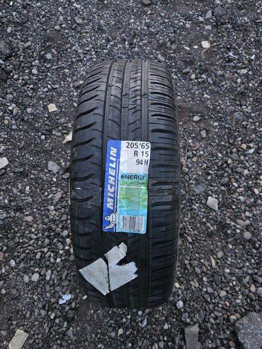 Vand anvelopa michelin 205/65 R15