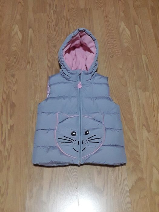Vestă de  iarnă ptr fete 6-7 ani