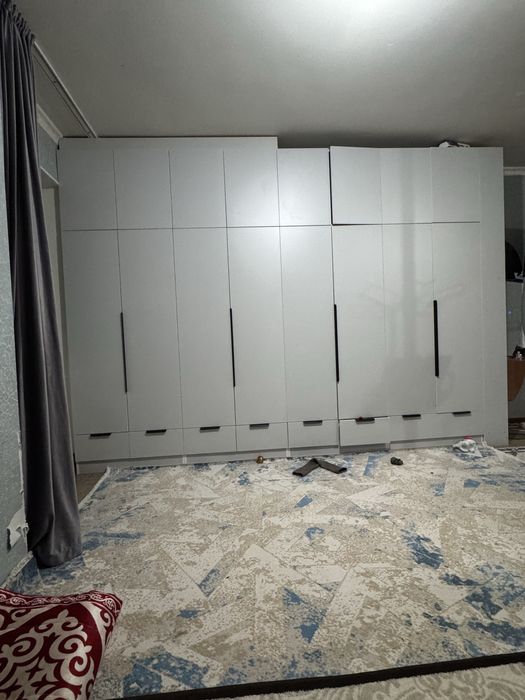 Продам шкаф срочно