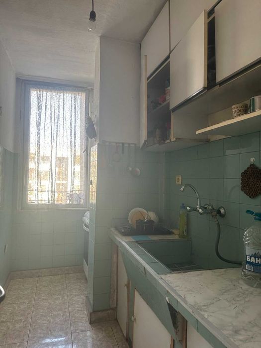 Продава се Тристаен апартамент в Стара Загора, Център - 72 кв.м за 1180 €/кв.м - Снимка #8