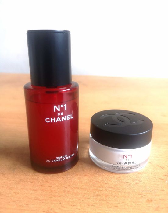 Cremă Chanel N°1 antirid