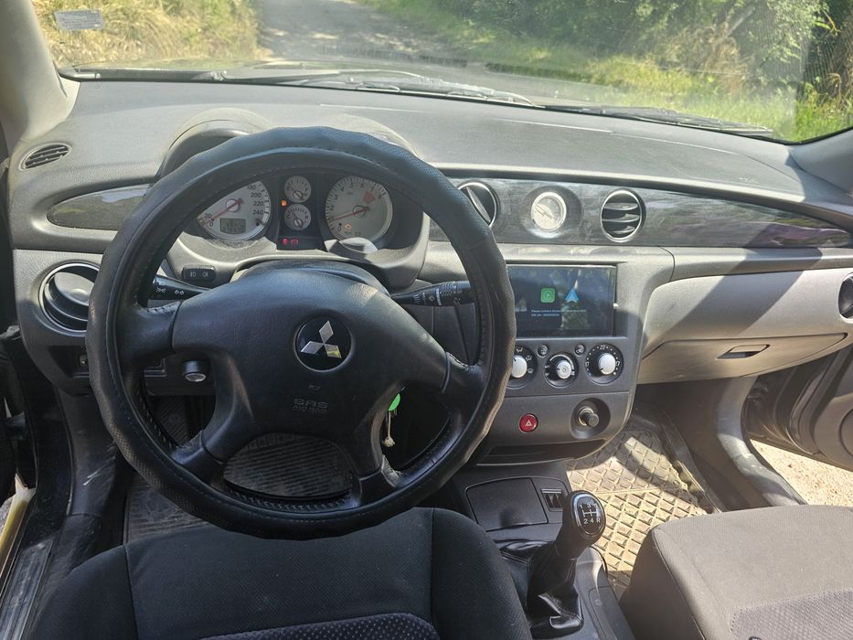 Mitsubishi Outlander 2.4 Бензин/ГАЗ