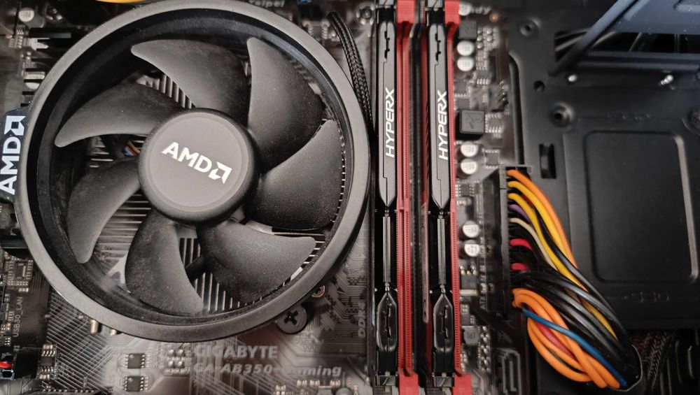 компютър за игри - Ryzen 5 2600 - GTX 1060 6GB - 16GB рам- 512 m.2 SSD