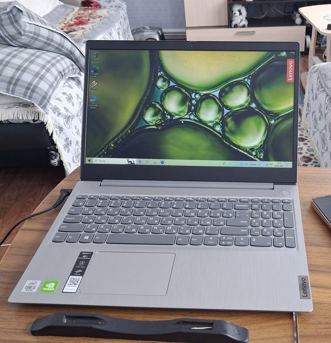 Продаю Ноутбук Lenovo adeapad 3