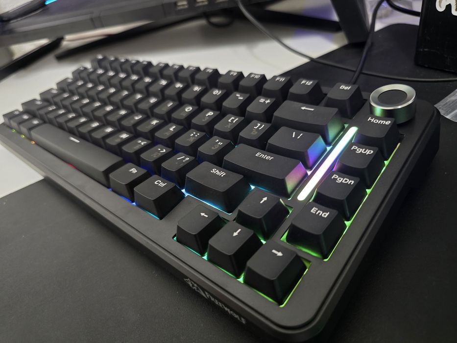 Клавиатура FreeWolf F75