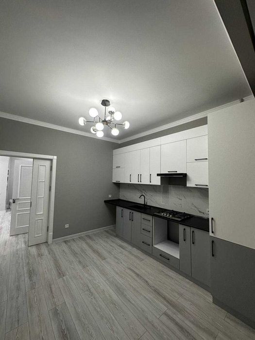 Продаётся 2/8/9 евро квартира, Паркентский 261, Parkent Avenue