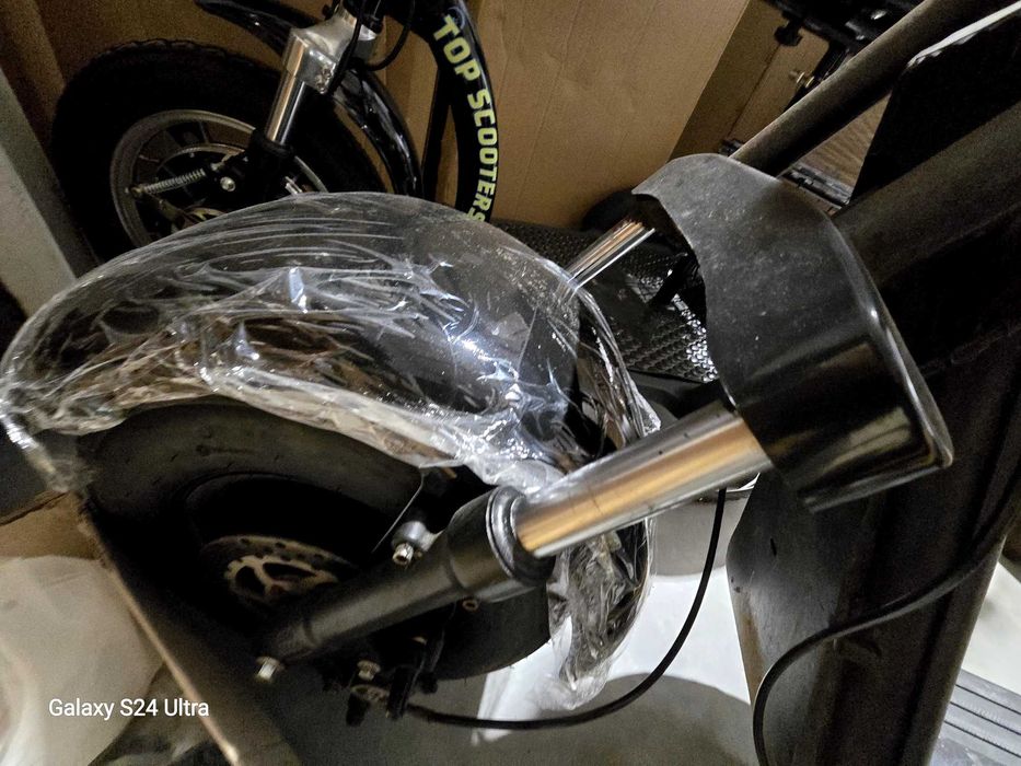 Електрически Скутер Харли,нова 20ah батерия,нови гуми,нови калници