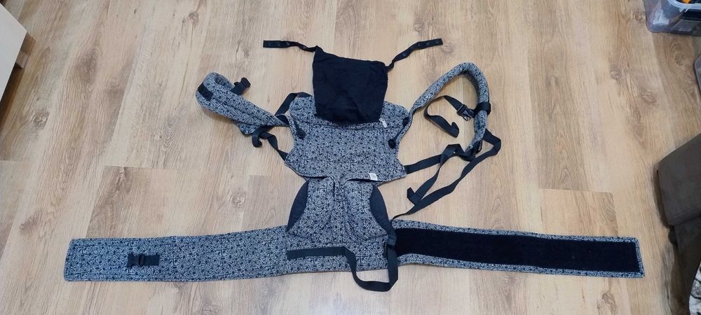 Marsupiu Ergobaby Keith Haring