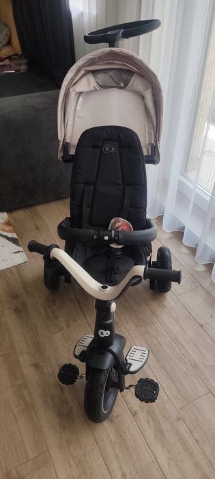 Триколка KinderKraft Easytwist