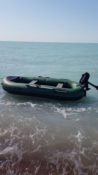 Лодка надувная Вега  на 400кг
