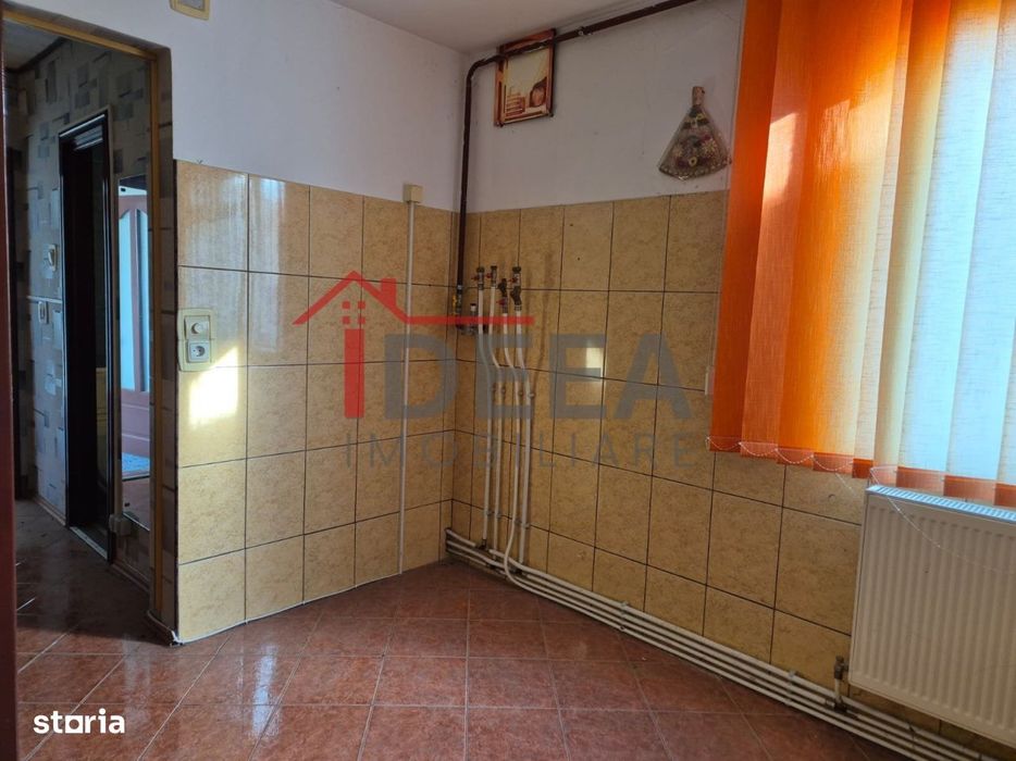 Apartament cu 4 camere și 2 băi, 78,5 mp, logie și boxă, Bld. Traian