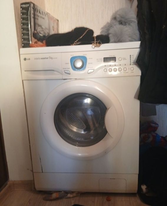 Продам стиральную машину