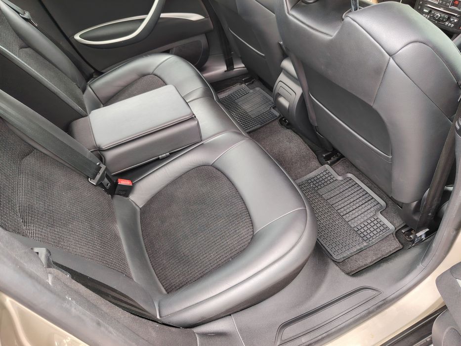 Citroen C5  EXECUTIVE an 2012 1.6 diesel 120 cai