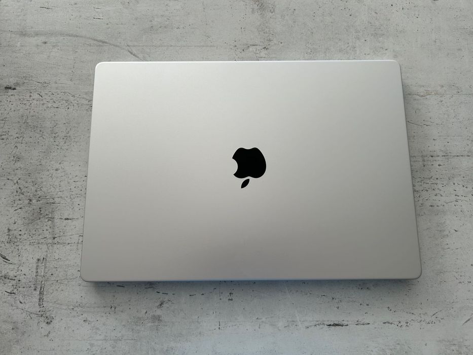 НОВ MacBook Pro 16" M3 MAX 14-CPU, 30-GPU, 36GB RAM, 1TB SSD