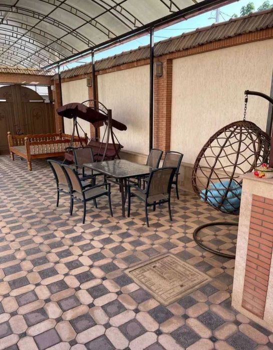 Срочно продаю Дом. В центре Уста Ширин