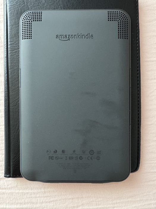Amazon Kindle Keyboard a 3-a generație
