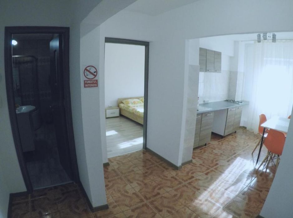 Închiriez apartament zona Spitalul Județean