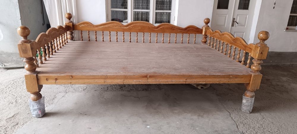 Тапчан  деревянная