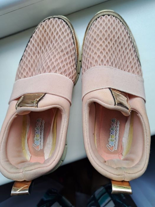 Кроссовки турция