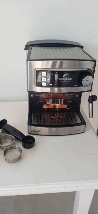 Aparat de cafea Cecotec