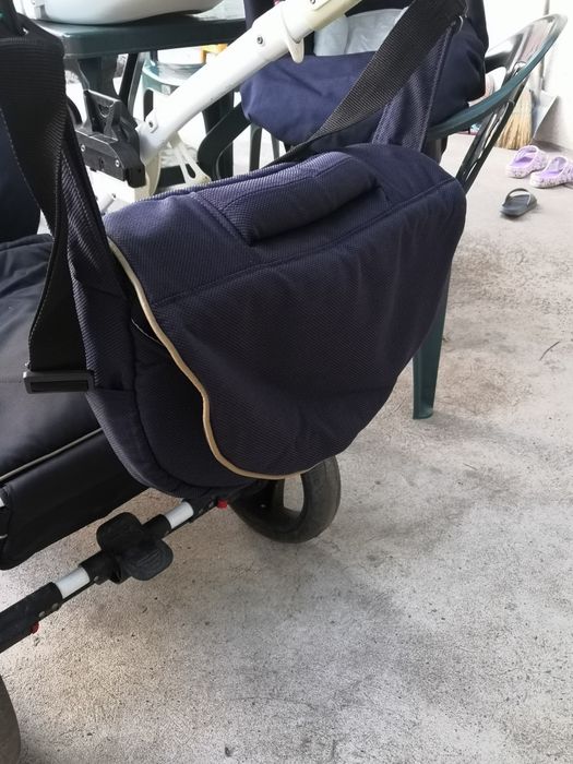 Бебешка количка ROXY IRIS NIO 3в1 + подарък ел.люлка-шезлонг LORELLI