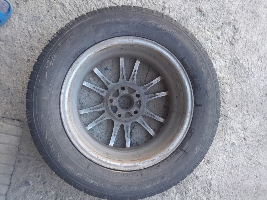 Продам колесо 16 размер