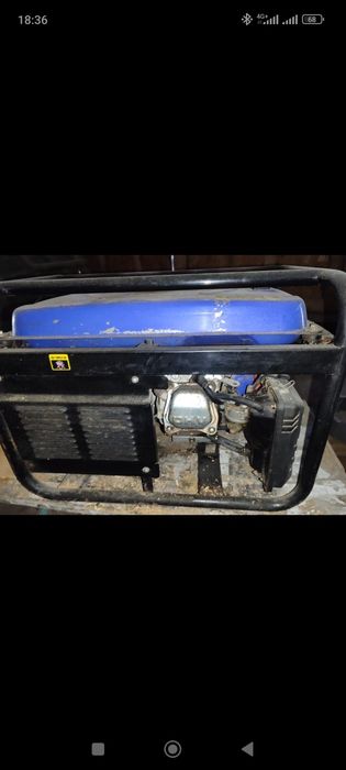 Продам бензиновый генератор