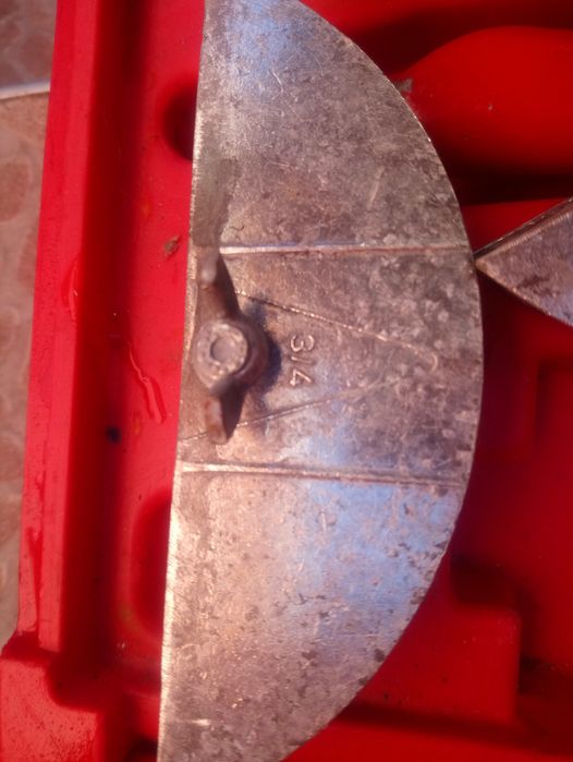 Машина за Изкривяване на Медни Тръби 4размера тръби