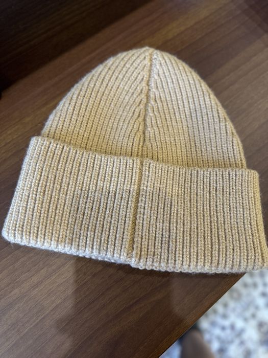 Шапка с логотипом