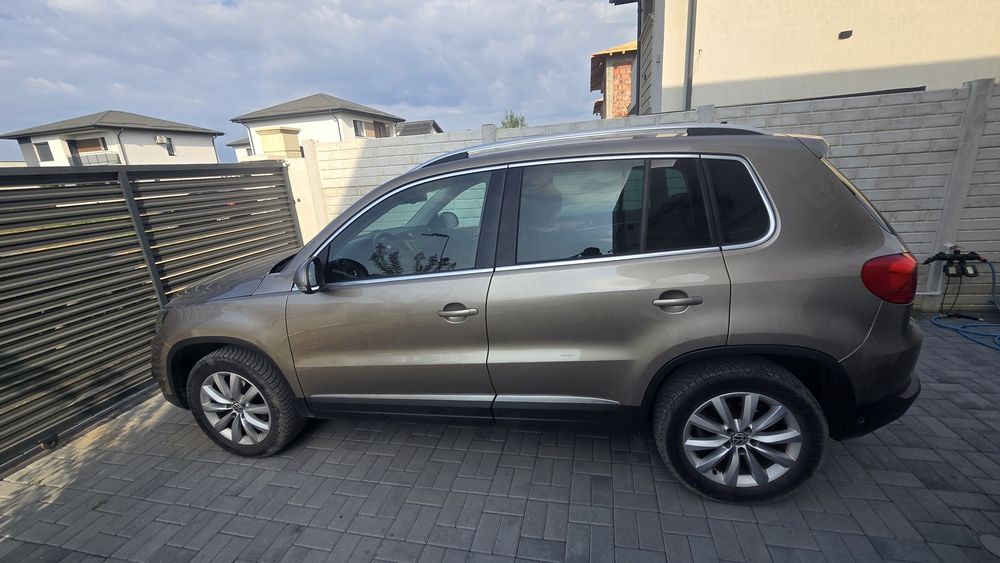 VOLKSWAGEN Tiguan 2012 — imagine 4