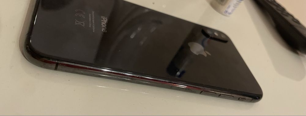 iPhone Xs 256GB - Отлично състояние, 87% Батерия